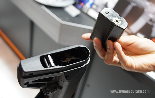 ガスタンクを取り外す