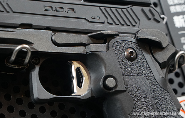 グリップフレーム