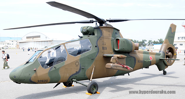 OH-1観測ヘリコプター