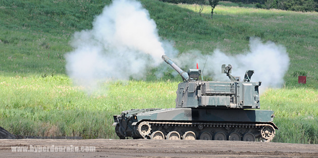 99式自走155mmりゅう弾砲