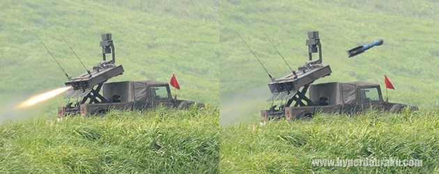 中距離多目的誘導弾の発射シーン