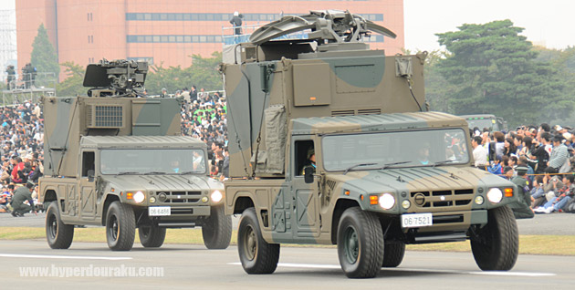 衛星単一通信可搬装置 JMRC-C4