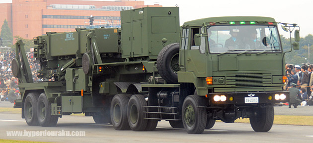 ペトリオットPAC-3の発射機装置