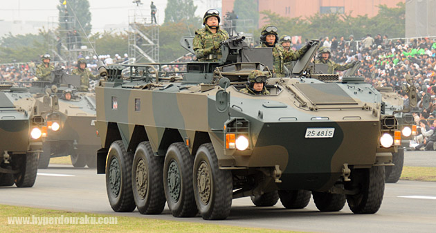 96式装輪装甲車