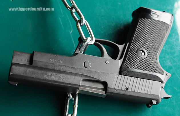 SIG P220をミネベアがライセンス生産