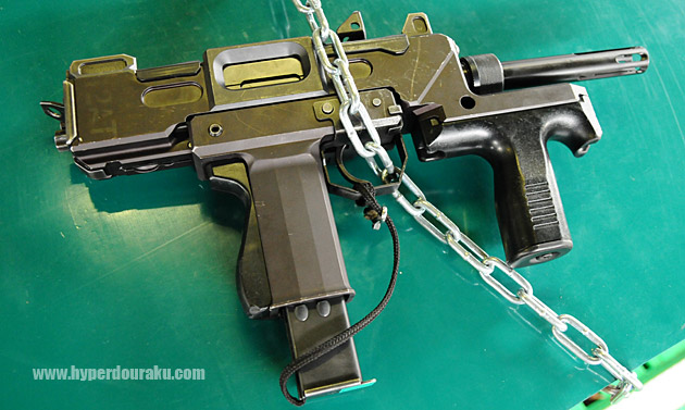 オープンボルト方式