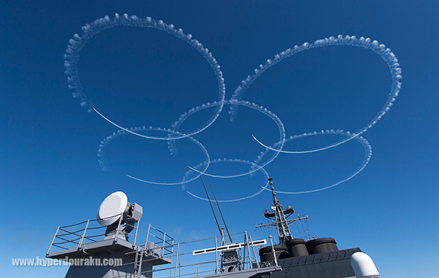 ブルーインパルスによる「さくら」