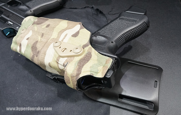 ハードホルスター
