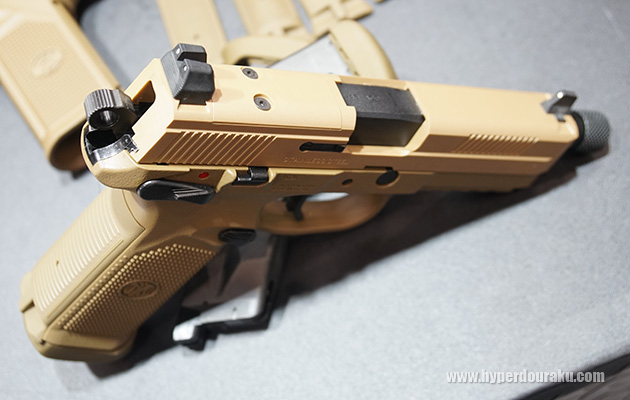 フロント&リアサイト