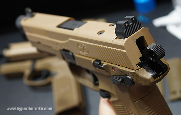 スライドトップ