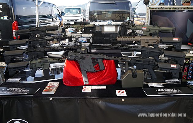 クライタック製の電動ガン