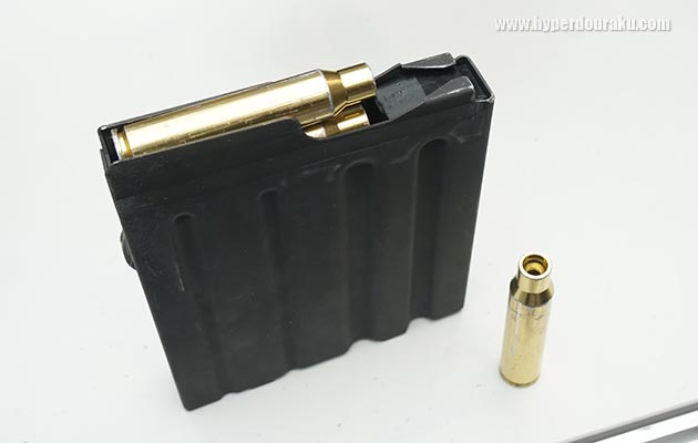 真鍮カートリッジ式装弾数