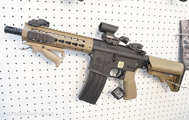 SPECNA ARMSの電動ガン