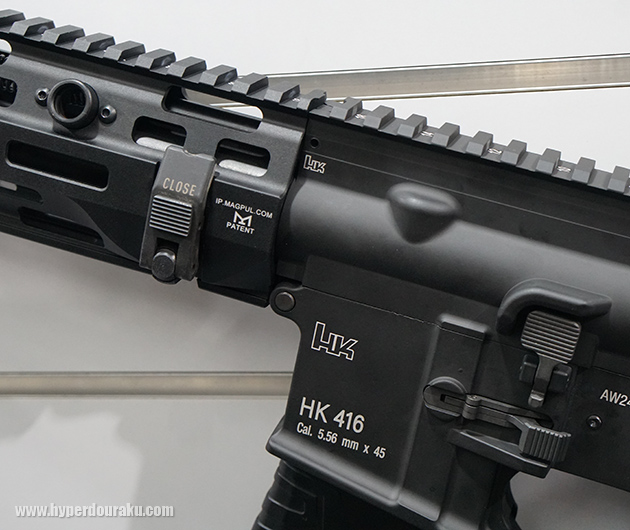 M-LOK対応となり軽量化