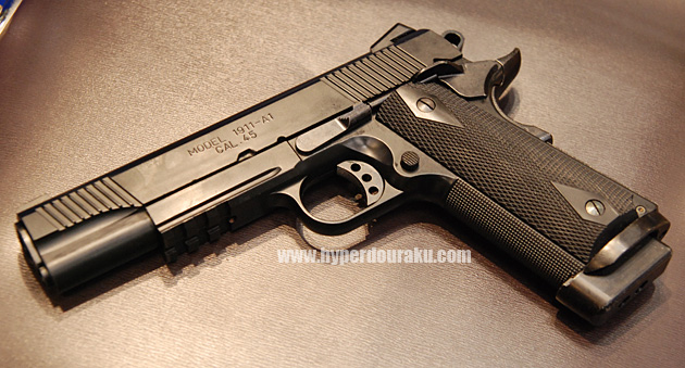 ハイブリッド 発火式モデルガン