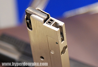 排莢式ガスガンのものとそっくり