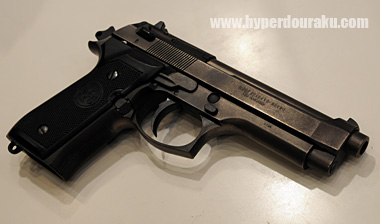 ダミーカートリッジ仕様のモデルガン