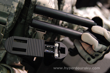 バッテリーを引き抜く