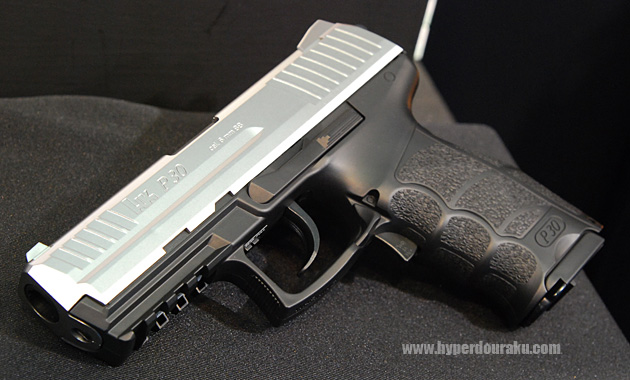 H&K社正式契約の刻印マークあり