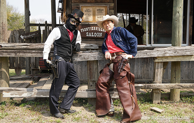 トルネード吉田さんと、モエガミさん