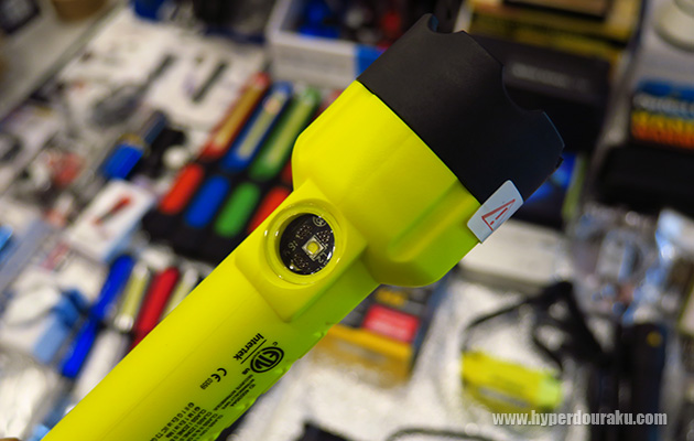 NIGHT STICKのLEDライト