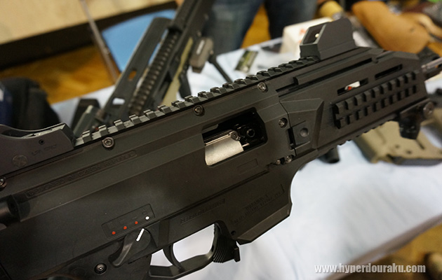 ボルトオープン&ホールド