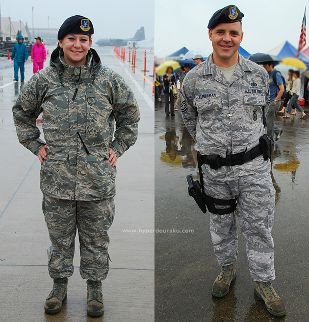 警備する兵士 ABU