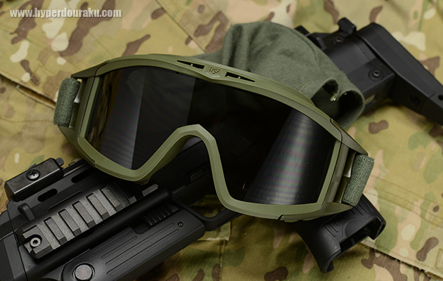 リビジョン製のアジアン ローカスト