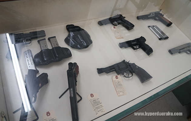 中古の銃なども販売