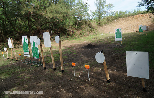 ステージは安全面も配慮してこのような形
