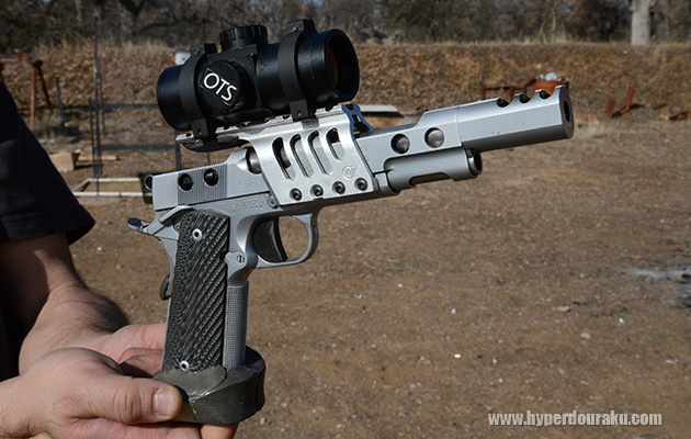 LEMサプライの矢田さんが使用していた銃