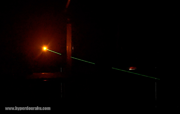 オレンジのマズルフラッシュ