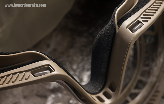 クッション性に富んだ素材