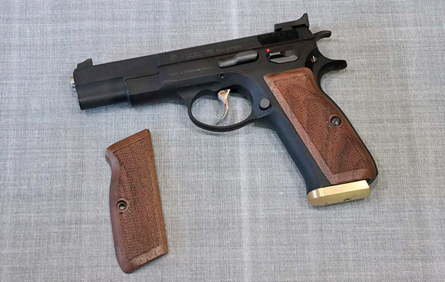 KSC製Cz75用のグリップ