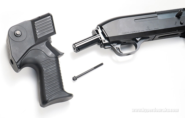 グリップを外します