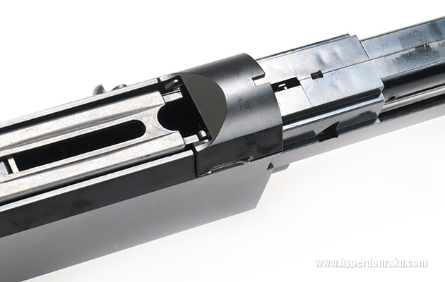 シャーシの前方部