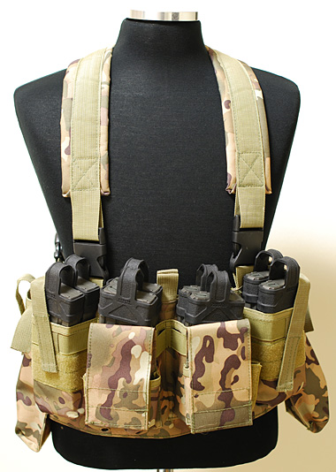 UFC M4チェストリグ マルチカモ