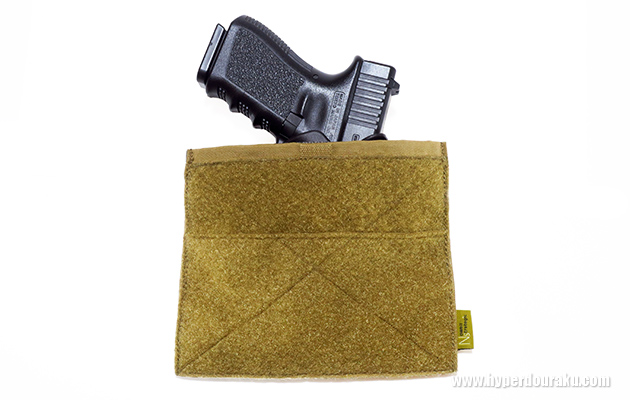 IWBホルスターを内蔵