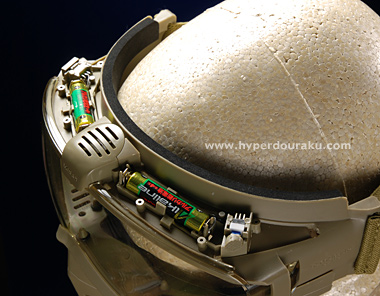 単四電池2本でファンを駆動