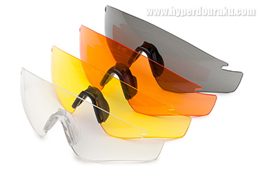 レンズカラーは4色