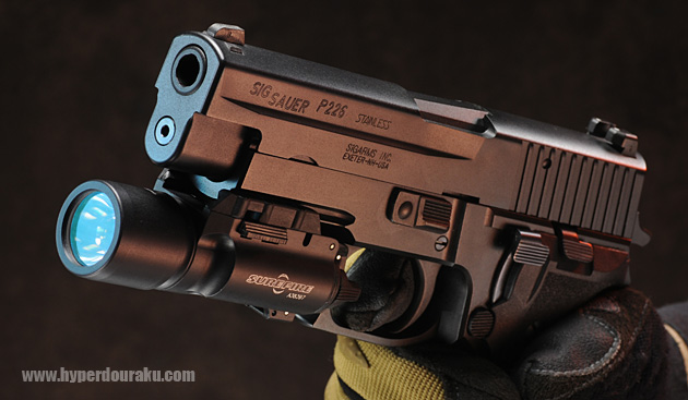 KSCのSIG P226RにX300を装着