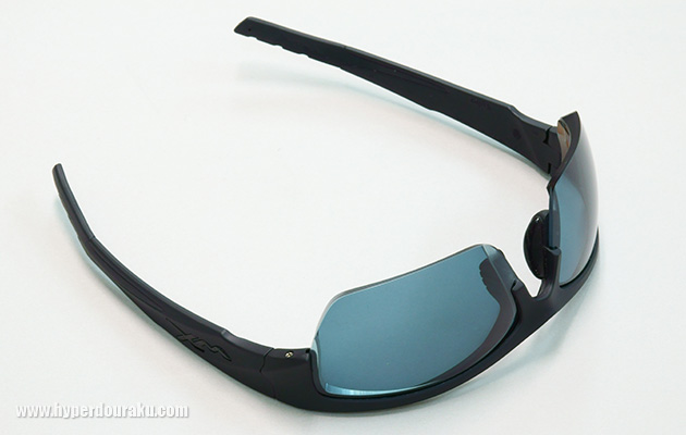 85％カット／スモークレンズ