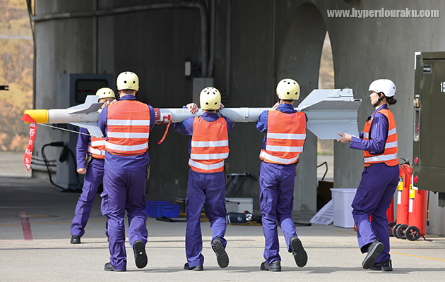 対空ミサイルの運搬