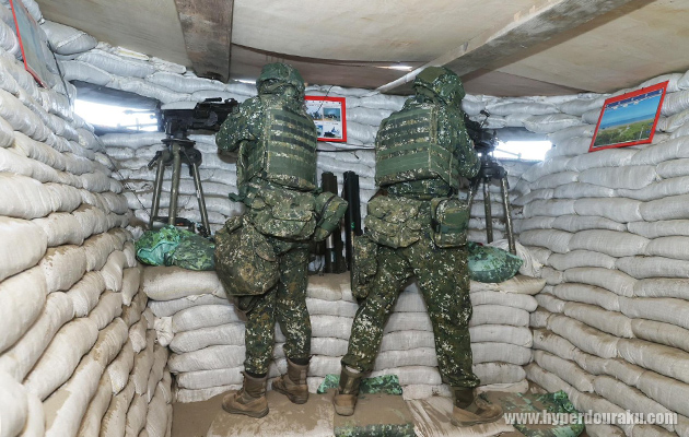 トーチカ窓には、機関銃