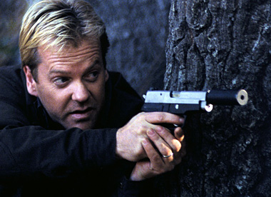 サイレンサーを装着したシーン