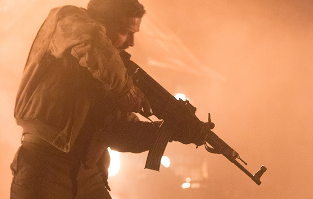 バイブルもこのStg44を撃つ