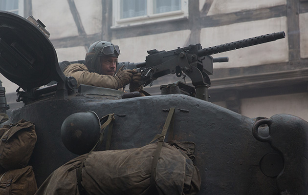 1丁は車長用のキューポラ前にブローニングM1919機関銃