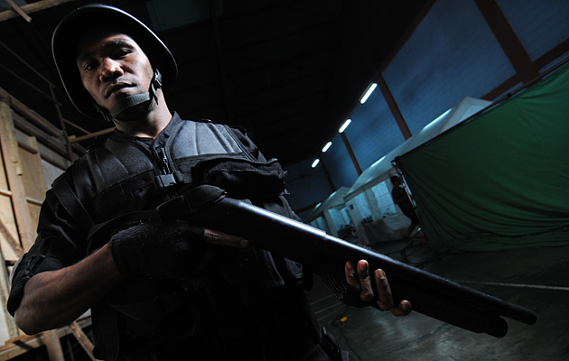 レミントン M870 ポリスショットガン