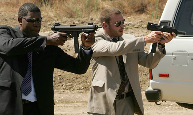 ベレッタM12と、ステアーSPP