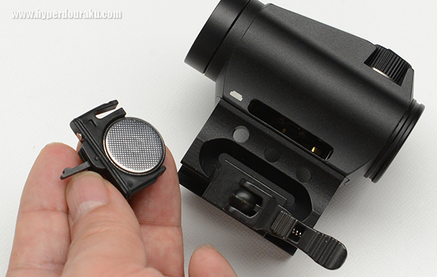 CR2032リチウム電池を1個